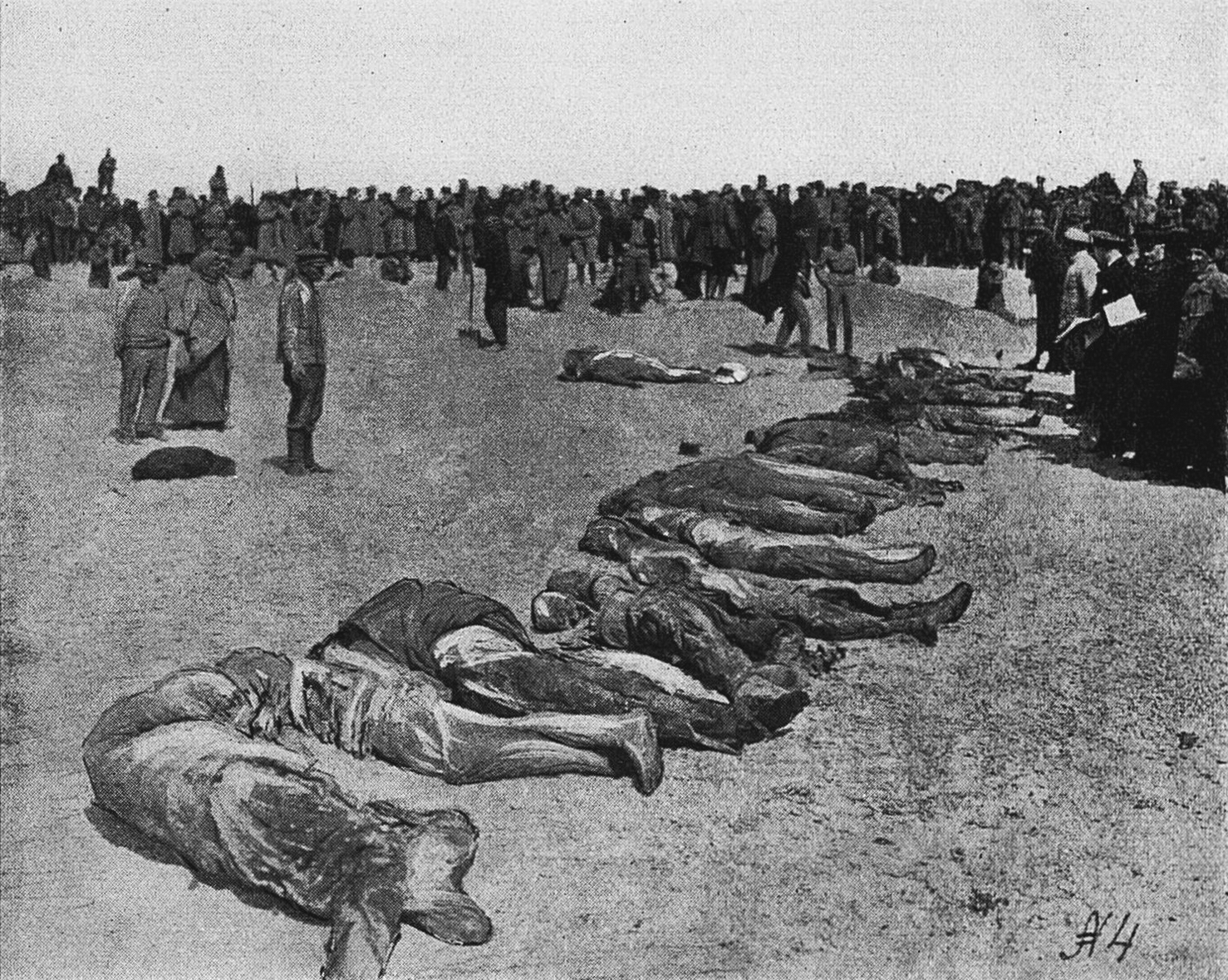 Cheka victims, Evpatoria coast, 1918